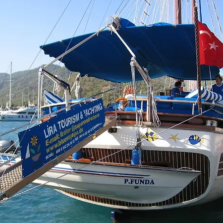 Princess Funda 보트호텔